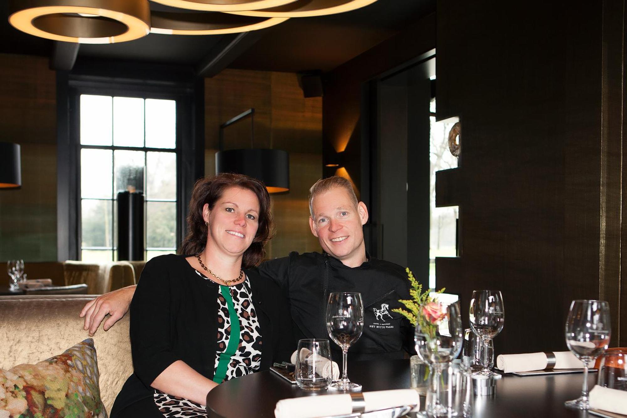 Hotel Restaurant Het Witte Paard Delden Exterior photo