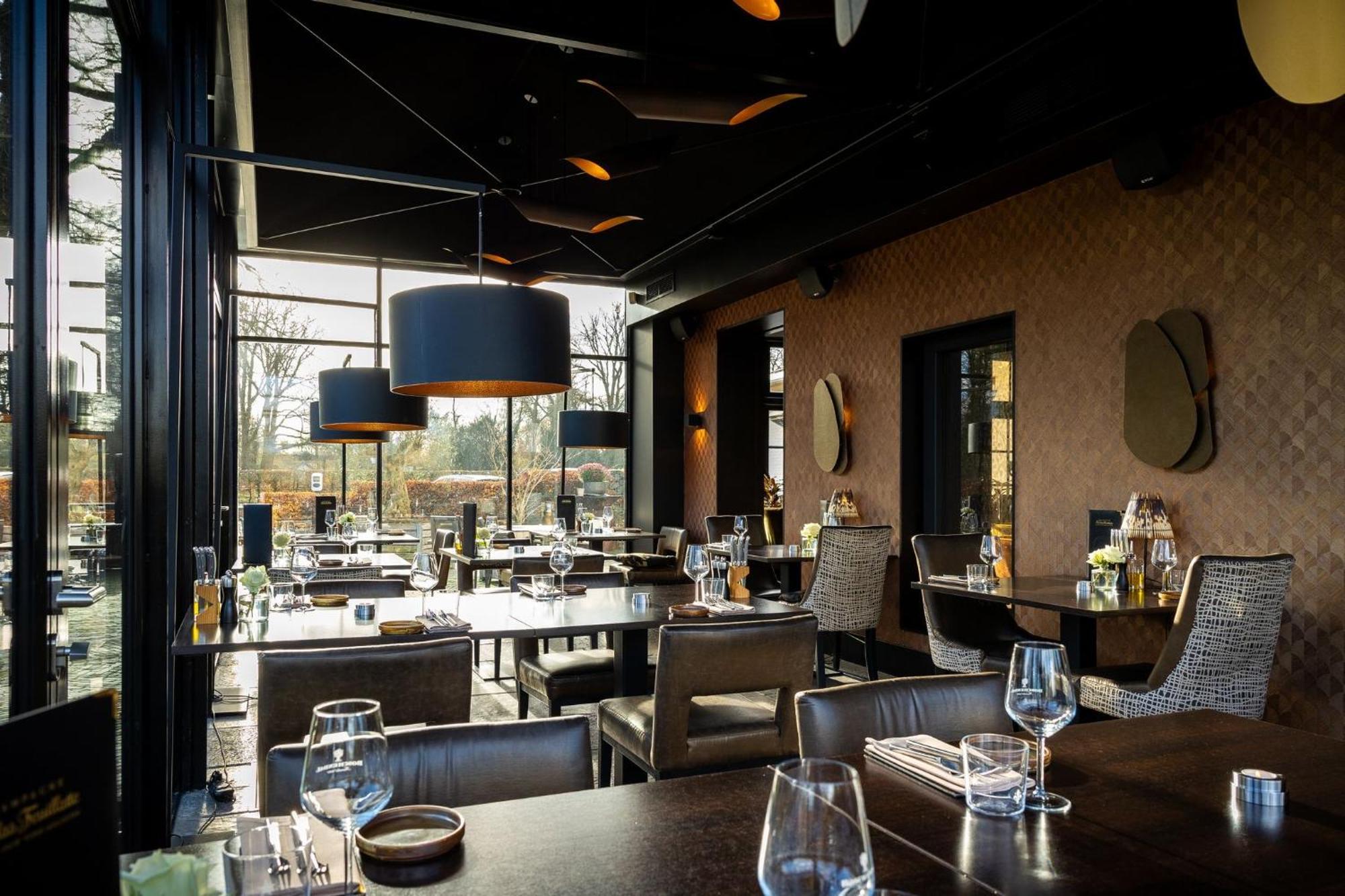 Hotel Restaurant Het Witte Paard Delden Exterior photo